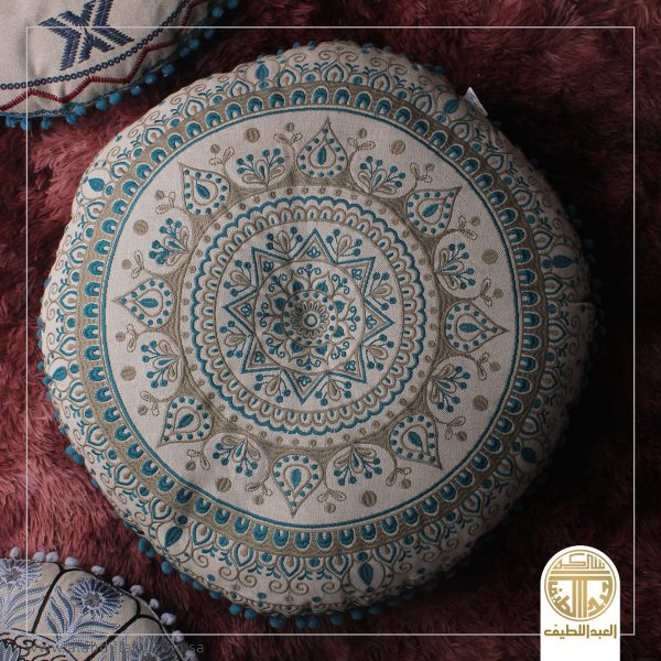 مخده مطرزه دائريه كبير