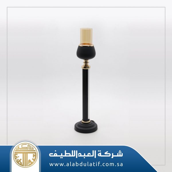 شمعدان ذهبي بقزاز كبير