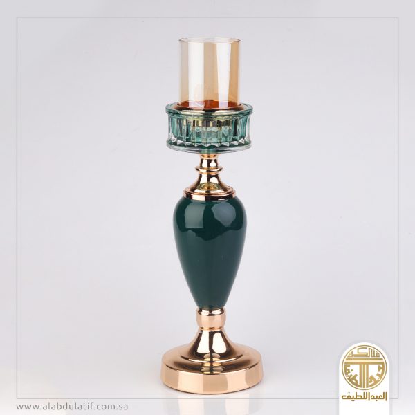 شمعدان اخضر بذهبي