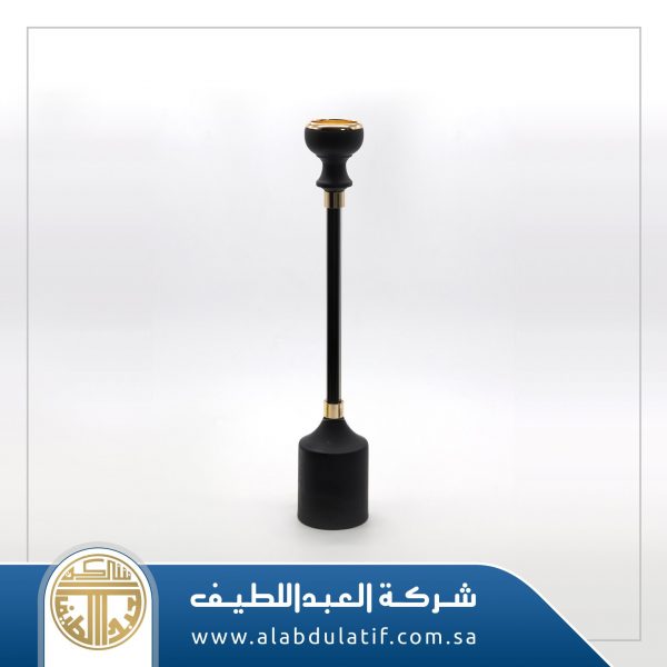 شمعدان ذهبي واسود