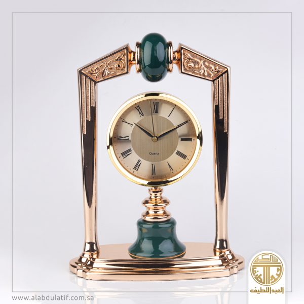 ساعه انتيك ذهبي