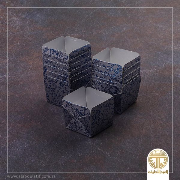 ورق كيك مربع ازرق 12 حبة