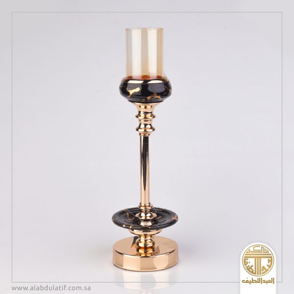 شمعدان ذهبي واسود