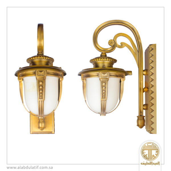 إضاءة جدارية