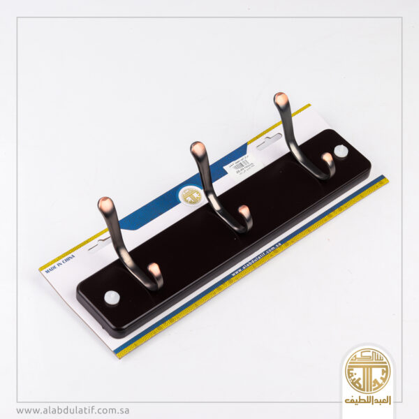 علاقة ملابس