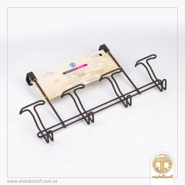 علاقة ملابس